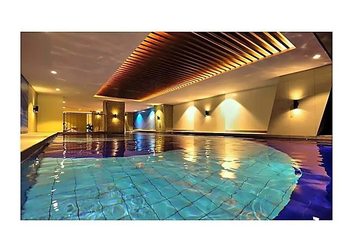 Summit Greenhills 3*